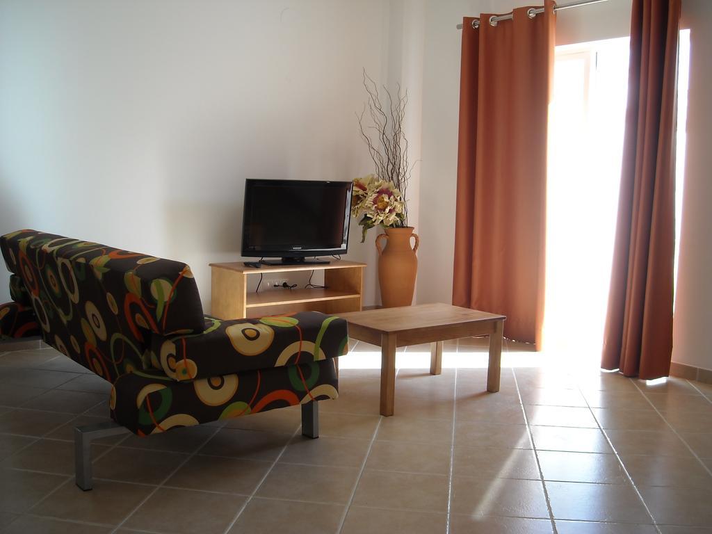 Aparthotel Smy Santa Eulalia Algarve Albufeira Pokoj fotografie